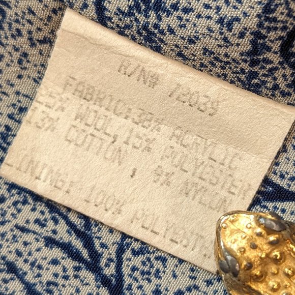 Petro Zillia Vintage Y2K Wool Blend Nubby Woven Wide Lapel Blazer in Faded Red - Picture 11 of 15